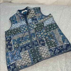 Coldwater Creek Quilted Vest Large Floral Blue Patch Coastal Grandma